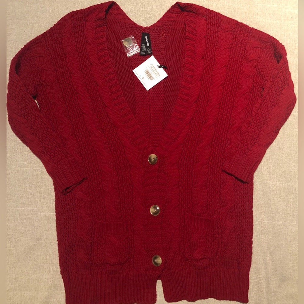 Agnes & Dora NWT Boyfriend Cable Knit Cardigan in True Red, Oversized, Size M